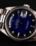 Bild in Galerie-Betrachter laden, Rolex Day-Date 36 18239 Box Blue Vignette Diamond Dial White Gold
