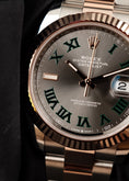 Cargar la imagen en la vista de la galería, Rolex Datejust 41 126331 Box + og. Papiere Steel/Rosegold, Wimbledon Dial
