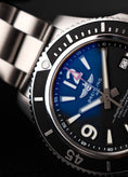 Carica l'immagine nel visualizzatore della galleria, Breitling Superocean 44 A17367 Box + og. Papiere
