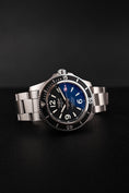 Charger l'image dans la visionneuse de la galerie, Breitling Superocean 44 A17367 Box + og. Papiere
