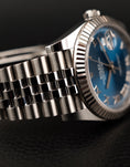 Bild in Galerie-Betrachter laden, Rolex Datejust 41 126334 Box + og. Papiere Blue Roman, First Buyer's Invoice, LC100
