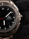 Bild in Galerie-Betrachter laden, Omega Speedmaster Skywalker X-33 31890457901001 Box + og. Papiere
