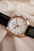 Bild in Galerie-Betrachter laden, IWC Portugieser Chronograph Classic IW390301 Box + og. Papiere SERVICED by IWC 2023
