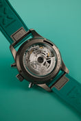 Carica l'immagine nel visualizzatore della galleria, IWC Pilot Watch F1 Petronas IW388108 Box + og. Papiere New
