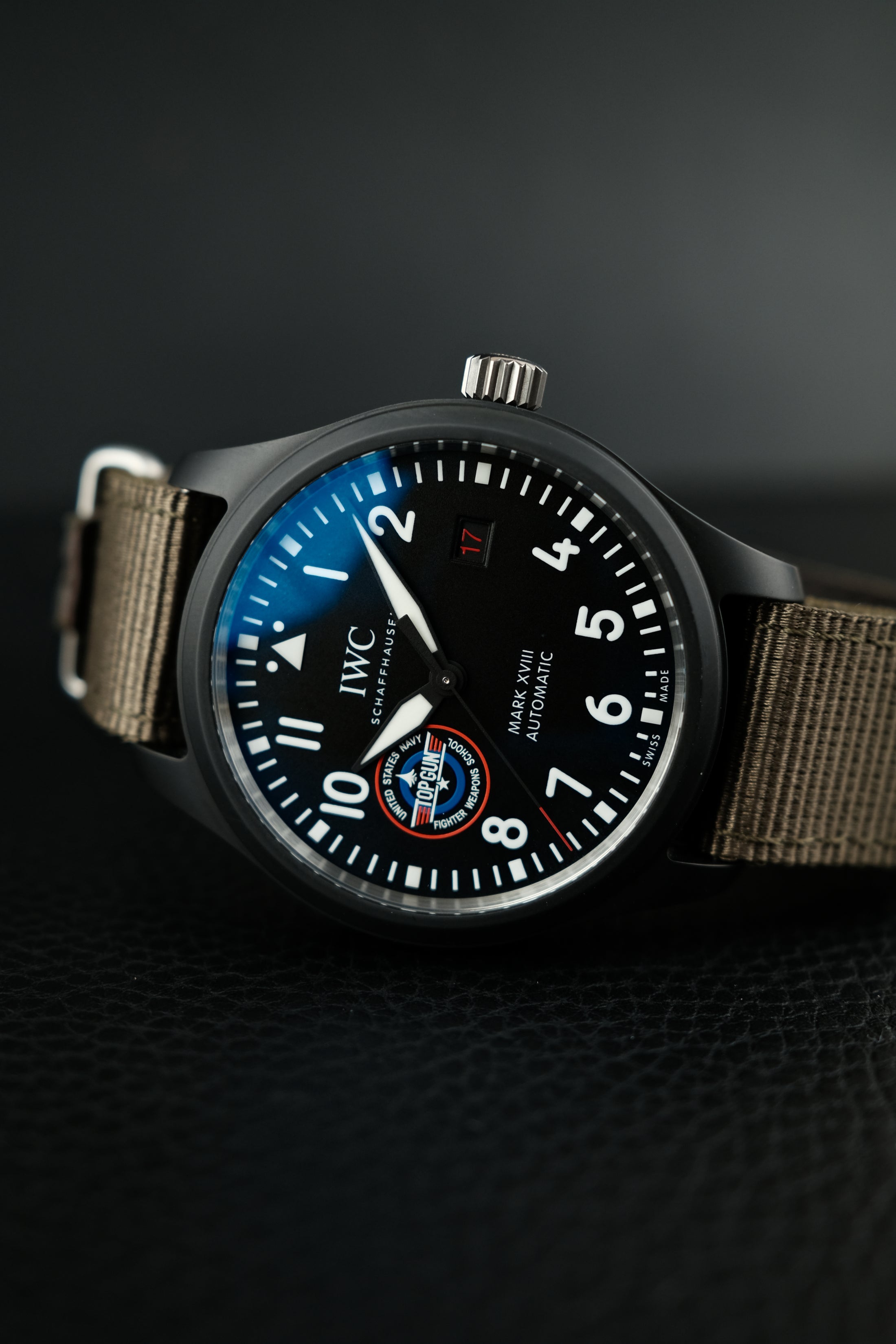 IWC Fliegeruhr Mark XVIII 2023 Top Gun Edition & Top Gun Stopwatch IW324711 Box + og. Papiere