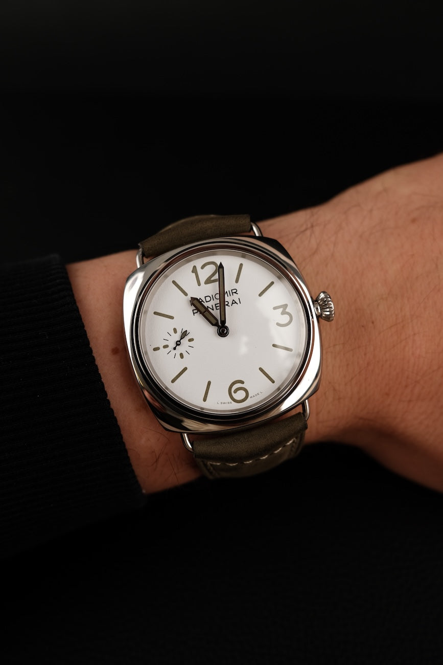 Panerai Radiomir PAM01384 Box + og. Papiere White Dial, German Delivered, First Buyer's Invoice