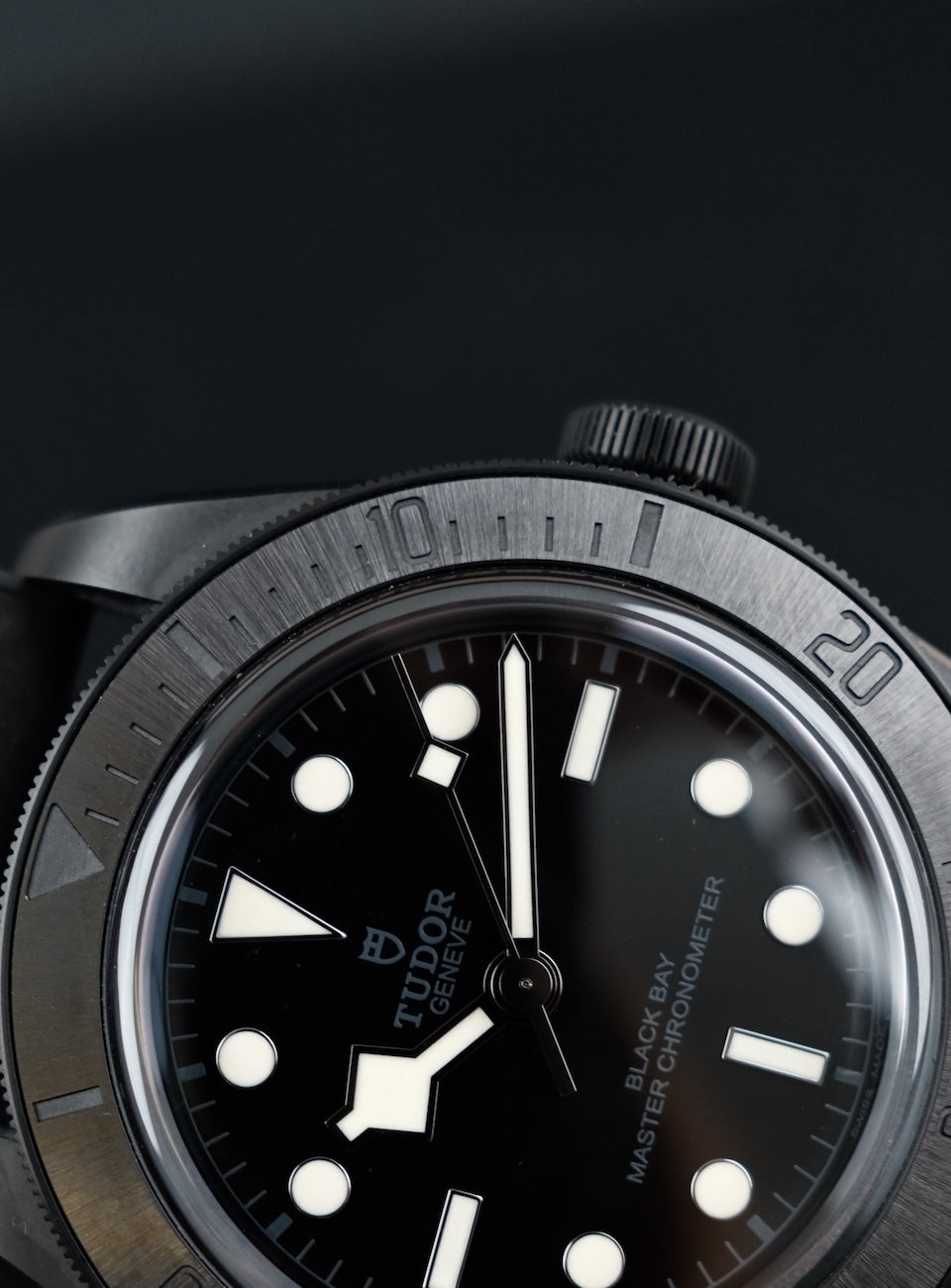 Tudor Black Bay Keramik 79210CNU Box + og. Papiere