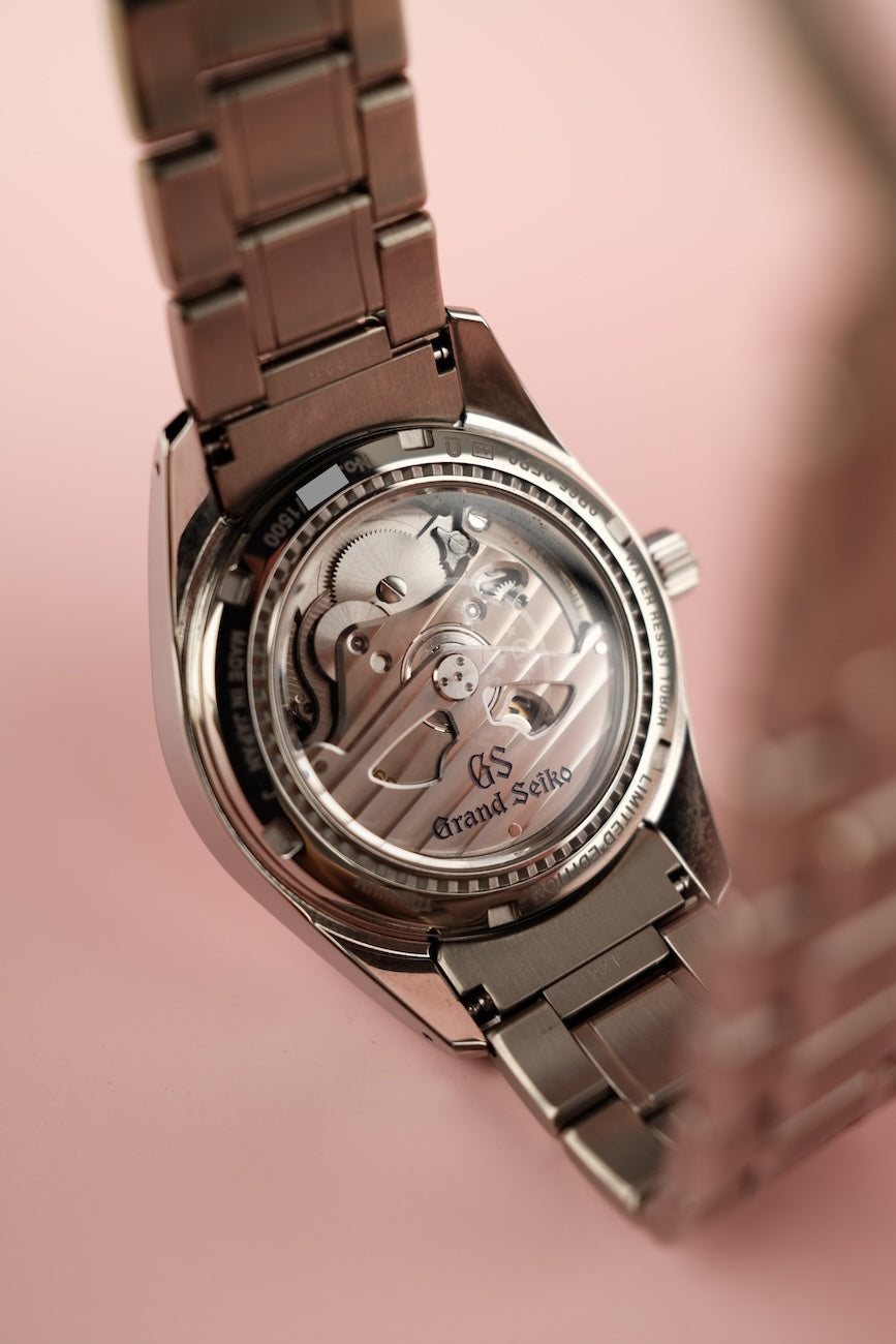 Grand Seiko Heritage SBGA497G Box + og. Papiere "Pink Snowflake" Limited 20th Anniversary Edition, First Buyer's Invoice