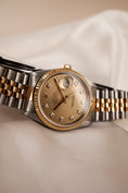 Bild in Galerie-Betrachter laden, Rolex Datejust 36 16233  Original Papiere Champagner Diamond Dial Big Diamonds, SERVICED
