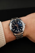 Bild in Galerie-Betrachter laden, Omega Seamaster Planet Ocean 21530402003001 Box + og. Papiere German Delivered, First Buyer's Invoice
