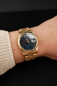 Bild in Galerie-Betrachter laden, Rolex Day-Date 36 18238  Box + og. Papiere Blue Stick Dial, LC100, First Buyer's Invoice
