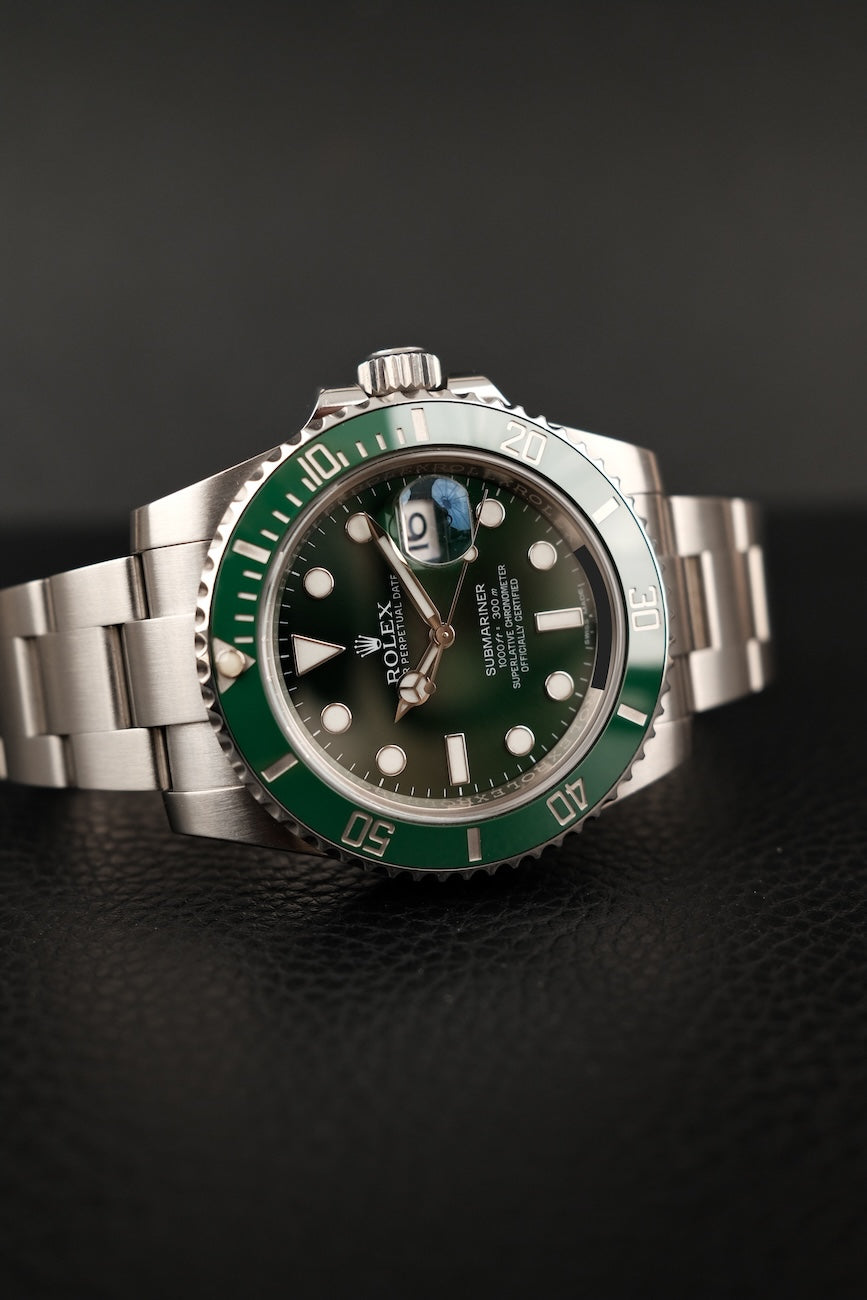 Rolex Submariner Date "Hulk" 2016 116610LV Box + og. Papiere