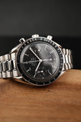 Bild in Galerie-Betrachter laden, Omega Speedmaster Reduced 35105000 Original Papiere
