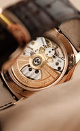 Load image into Gallery viewer, Jaeger-LeCoultre Master Tourbillon Q1562421 Box + Service Papers, Dualtime
