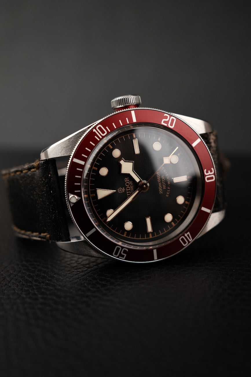 Tudor Black Bay 79220R Box + og. Papiere Burgundy, German Delivered