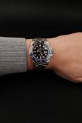 Bild in Galerie-Betrachter laden, Rolex GMT-Master II "Batman" 126710BLNR Box + og. Papiere LC100, First Buyer's Invoice
