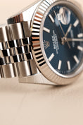 Bild in Galerie-Betrachter laden, Rolex Datejust 41 126334  Box + og. Papiere Blue Stick Dial New Stickered 2024
