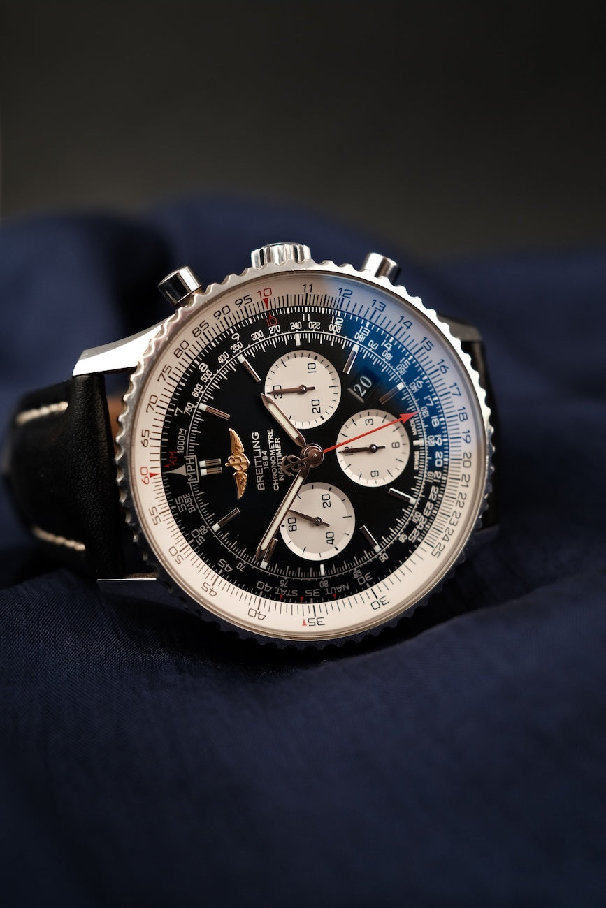 Breitling Navitimer 01 46 AB012721/BD09 Box + og. Papiere Black Dial, First Buyer's Invoice, German Delivered