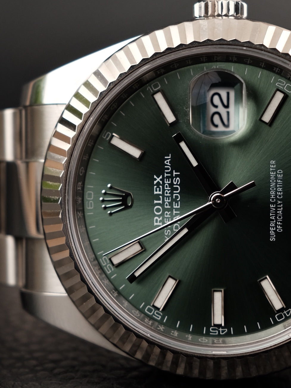 Rolex Datejust 41 Mintgreen 126334 Box + og. Papiere Oyster