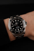 Cargar la imagen en la vista de la galería, Rolex Submariner (No Date) 124060 Box + og. Papiere
