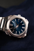 Carica l'immagine nel visualizzatore della galleria, Bulgari Octo Solotempo 38mm 102429 Box + og. Papiere Blue Dial
