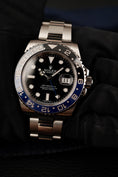 Bild in Galerie-Betrachter laden, Rolex GMT-Master II "Batman" 116710BLNR Box + og. Papiere LC 100 German Delivered
