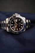 Bild in Galerie-Betrachter laden, Rolex GMT-Master II "Batman" 116710BLNR Box + og. Papiere LC 100 German Delivered
