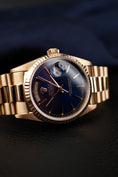 Cargar la imagen en la vista de la galería, Rolex Day-Date 36 18238 Box + og. Papiere Rare Cobalt Blue Stick Dial
