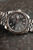 Bild in Galerie-Betrachter laden, Rolex Datejust 41  126334 Box + og. Papiere Grey Rhodium Dial Jubilee Bracelet
