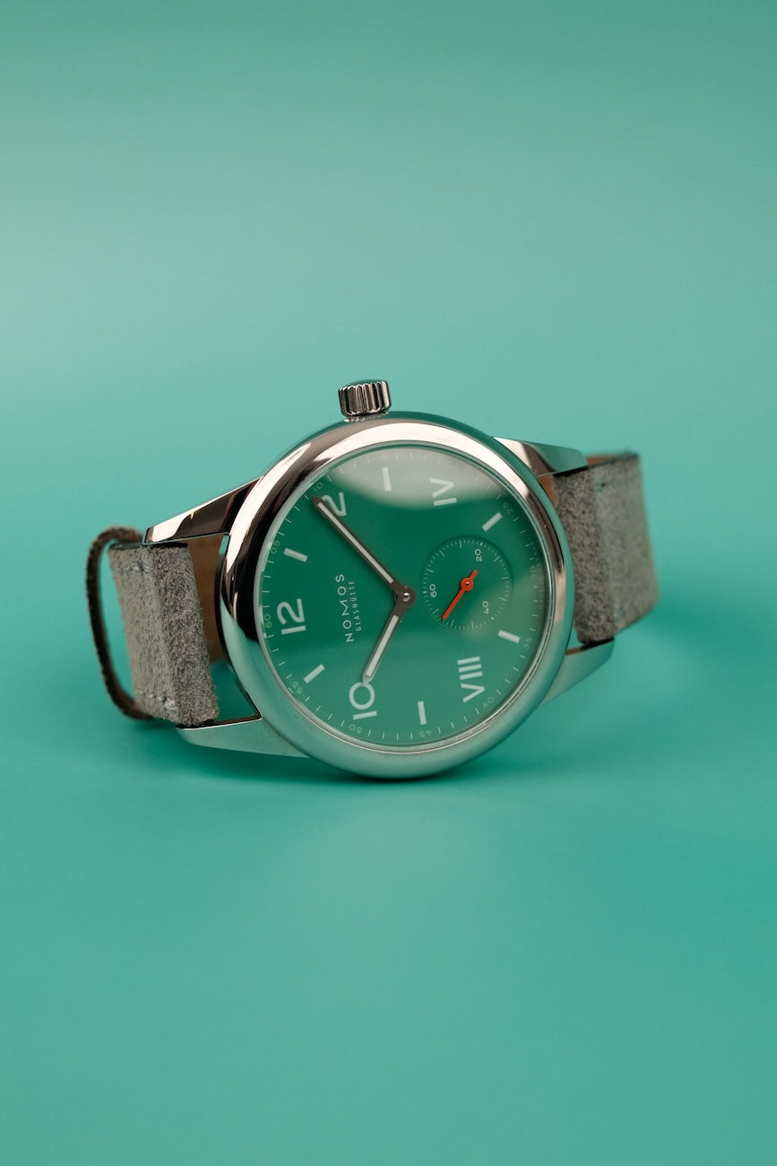 Nomos Club Campus Electric Green 715 Box + og. Papiere