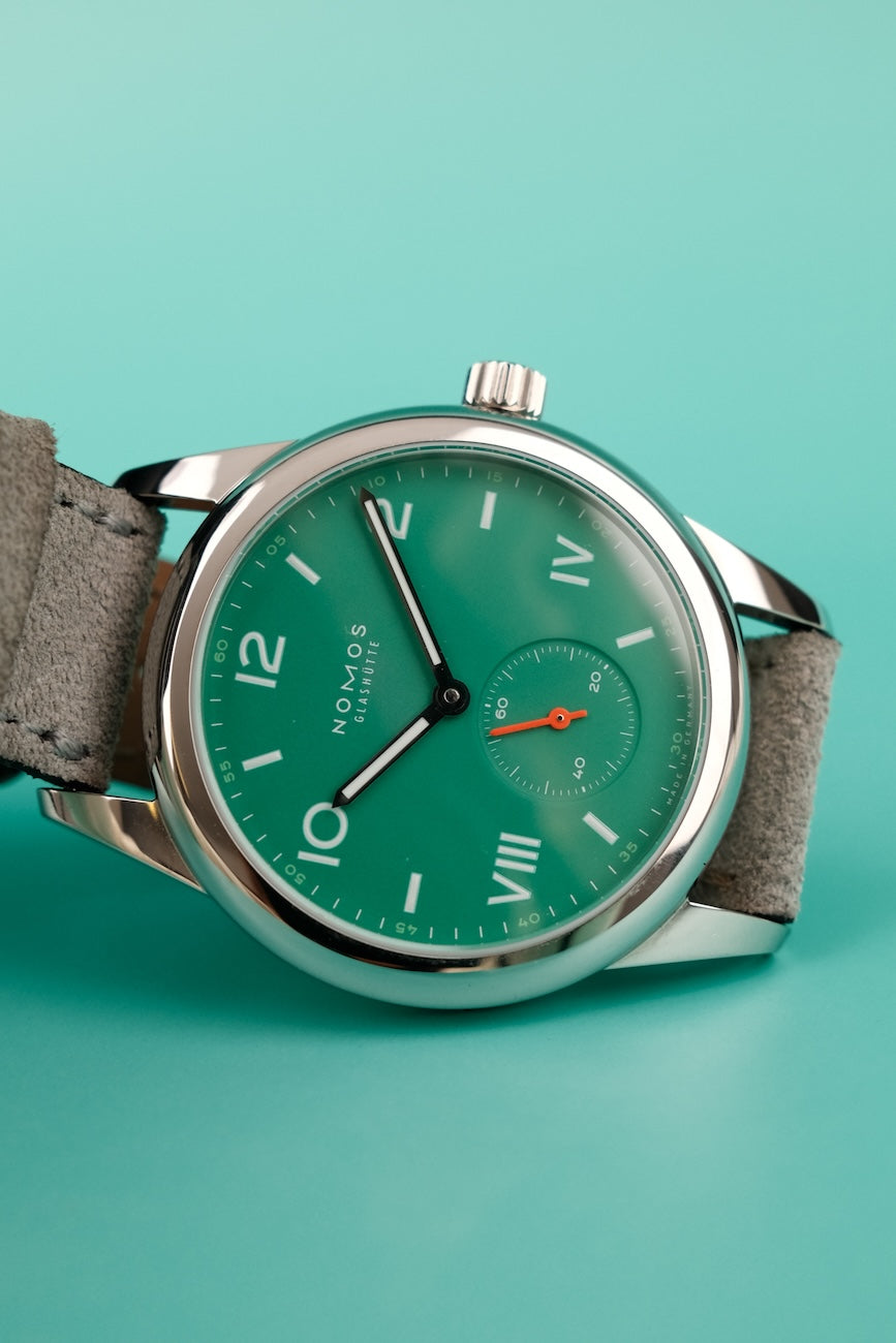 Nomos Club Campus Electric Green 715 Box + og. Papiere