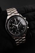 Bild in Galerie-Betrachter laden, Omega Speedmaster Professional Moonwatch 31030425001002 Box + og. Papiere
