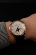 Carica l'immagine nel visualizzatore della galleria, Jaeger-LeCoultre Master Ultra Thin Q1362510 Box + og. Papiere Moon Rose 99% New
