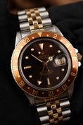 Bild in Galerie-Betrachter laden, Rolex GMT-Master Rootbeer 16753 Box Nipple Tritium Dial Tiger Eye Jubilee
