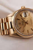 Cargar la imagen en la vista de la galería, Rolex Day-Date 36 18038 Champagne Dial, 18K Gold
