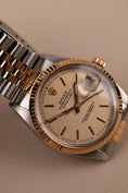 Load image into Gallery viewer, Rolex Datejust 36 16013 Box + og. Papiere S/G, Houndstooth Dial, LC100
