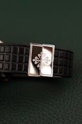 Load image into Gallery viewer, Patek Philippe Aquanaut 5064 Quartz
