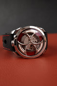 Load image into Gallery viewer, Mb&f M.A.D.1 M.A.D.1 Box + og. Papiere Red
