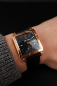 Load image into Gallery viewer, Omega Cosmic 1951 Museum Collection Collector´s Series Number Two 57018000  Box + og. Papiere NOS NEVER WORN Rose Triple Date
