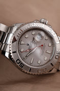 Bild in Galerie-Betrachter laden, Rolex Yacht-Master 40 16622 Original Papiere SERVICED Silver Dial 40mm Platin Bezel
