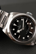 Bild in Galerie-Betrachter laden, Tudor Black Bay 41 79540 Box + og. Papiere Steel Bracelet
