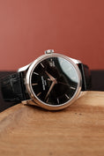 Load image into Gallery viewer, Patek Philippe Calatrava 5227G-010 Box + og. Papiere 18k White Gold, German Delivered
