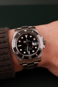 Bild in Galerie-Betrachter laden, Rolex Submariner Date 116610LN Box + og. Papiere LC EU, Rolex Service 2017
