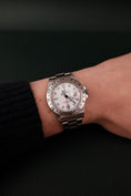 Bild in Galerie-Betrachter laden, Rolex Explorer II  16570 Box SERVICED, Polar, RRR
