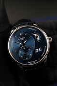 Carica l'immagine nel visualizzatore della galleria, Glashütte PanoMaticLunar 19002463261 Box + og. Papiere Blue Dial
