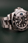 Charger l'image dans la visionneuse de la galerie, Rolex GMT-Master II 116710LN Box + og. Papiere Rectangular Dial, Rolex Service 2012
