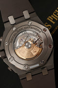 Bild in Galerie-Betrachter laden, Audemars Piguet Royal Oak Offshore 26470IO Box + og. Papiere Ghost AP Service 2024 26470IO.OO.A006CA.01.A
