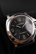 Carica l'immagine nel visualizzatore della galleria, Panerai Luminor Base PAM00112 Box + og. Papiere
