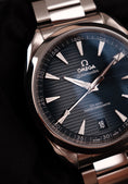 Cargar la imagen en la vista de la galería, Omega Seamaster Aqua Terra 22010412103004 Box + og. Papiere Blue Dial 150m 41mm
