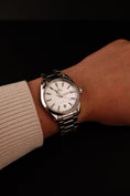 Load image into Gallery viewer, Omega Seamaster Aqua Terra 22010382002001 Box + og. Papiere White Dial
